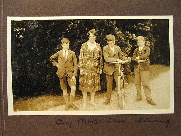 jo192717.jpg